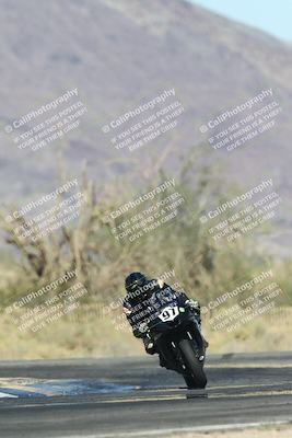 media/Nov-02-2025-CVMA (Sun) [[337aff29ab]]/Race 9-Middleweight Shootout/